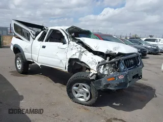 2002 Toyota Tacoma z VIN 5TEWN72N22Z082152, wystawiony jako IAAI lot #41673374 z przebiegiem Nie podano mil oraz . Historia ofert i sprzedaży dostępna na DreamBid. Obrazek 1.