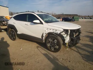 2024 Hyundai Kona SEL with VIN KM8HBCAB7RU038874, listed as a Copart auction lot 44192625 with 24,666 mi miles and Clean Title. Bid and sale history available at carsss.com. Image 4.