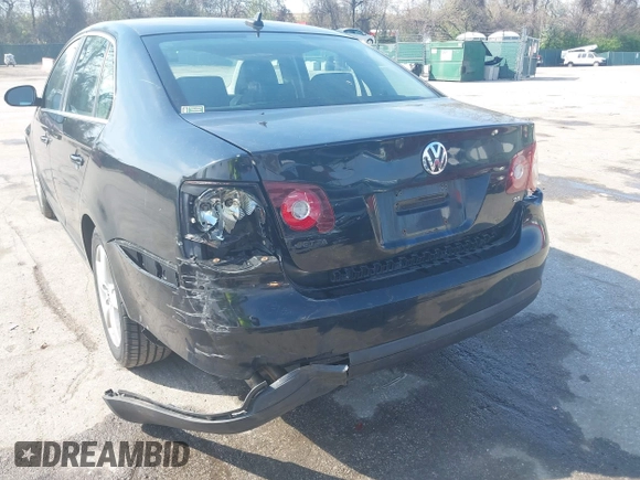 2008 Volkswagen Jetta SE with VIN 3VWRZ71K48M160894, listed as a IAAI auction lot 41982930 with 219,369 mi miles and . Bid and sale history available at DreamBid. Image 6.