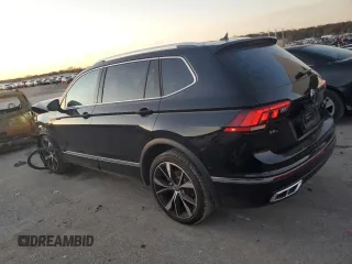 2023 Volkswagen Tiguan SEL R-Line z VIN 3VV4B7AX4PM125222, wystawiony jako Copart lot #79661984 z przebiegiem 9 024 mil mil oraz Szkoda całkowita • Salvage title. Historia ofert i sprzedaży dostępna na DreamBid. Obrazek 2.