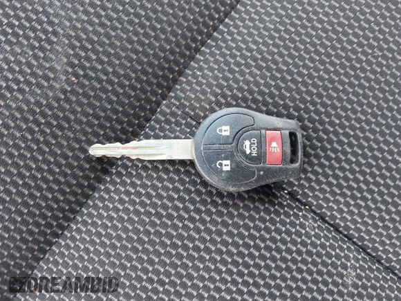 2016 Nissan Versa SV z VIN 3N1CN7AP6GL830257, wystawiony jako IAAI lot #41866021 z przebiegiem 129 051 mil mil oraz . Historia ofert i sprzedaży dostępna na DreamBid. Obrazek 11.