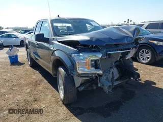 2020 Ford F-150 XL with VIN 1FTFX1E45LKE45625, listed as a IAAI auction lot 41453348 with 191,990 mi miles. Bid and sale history available at carsss.com. Image 1.