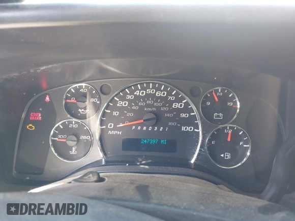 2009 Chevrolet Express Cargo Van with VIN 1GCGG25C791125061, listed as a IAAI auction lot 42131397 with 247,397 mi miles. Bid and sale history available at carsss.com. Image 7.