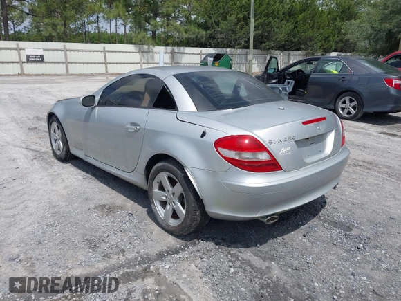 2006 Mercedes-Benz SLK 280 с VIN WDBWK54F36F095464, выставлен на аукционе IAAI как лот 42377217 с пробегом 105 627 миль миль и . История ставок и продаж доступна на DreamBid. Изображение 3.