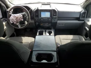 2018 Ford F-150 XL с VIN 1FTEW1CG6JKE34321, выставлен на аукционе Copart как лот 62852195 с пробегом 174 966 миль миль и Списание • Salvage title. История ставок и продаж доступна на DreamBid. Изображение 8.