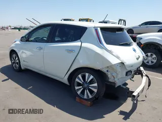 2017 Nissan LEAF SV with VIN 1N4BZ0CP1HC304381, listed as a IAAI auction lot 42532396 with 117,931 mi miles and . Bid and sale history available at DreamBid. Image 3.