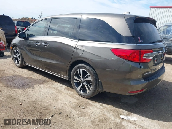 2018 Honda Odyssey Elite with VIN 5FNRL6H96JB069458, listed as a IAAI auction lot 41687526 with 41,004 mi miles and . Bid and sale history available at DreamBid. Image 3.