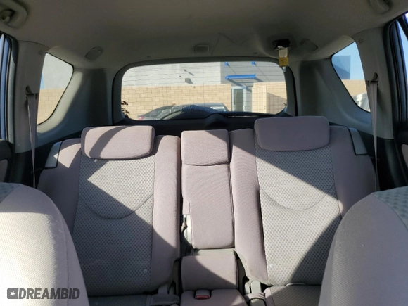 2007 Toyota RAV4 with VIN JTMZK33V075008784, listed as a Copart auction lot 84694004 with 235,224 mi miles and Clean Title. Bid and sale history available at carsss.com. Image 10.