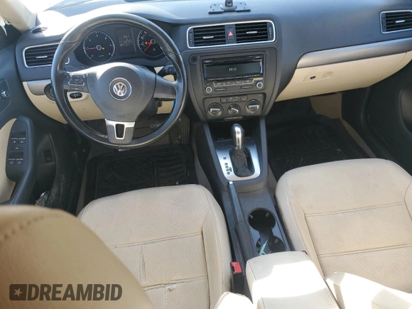 2014 Volkswagen Jetta TDI with VIN 3VWLL7AJ8EM266274, listed as a Copart auction lot 50441735 with 155,703 mi miles and Salvage title. Bid and sale history available at DreamBid. Image 8.