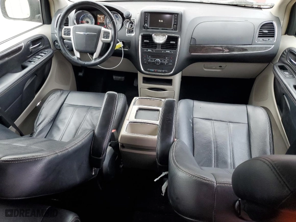 2014 Chrysler Town & Country Touring with VIN 2C4RC1BG8ER256107, listed as a Copart auction lot 44564325 with 128,891 mi miles and Salvage Title. Bid and sale history available at carsss.com. Image 8.
