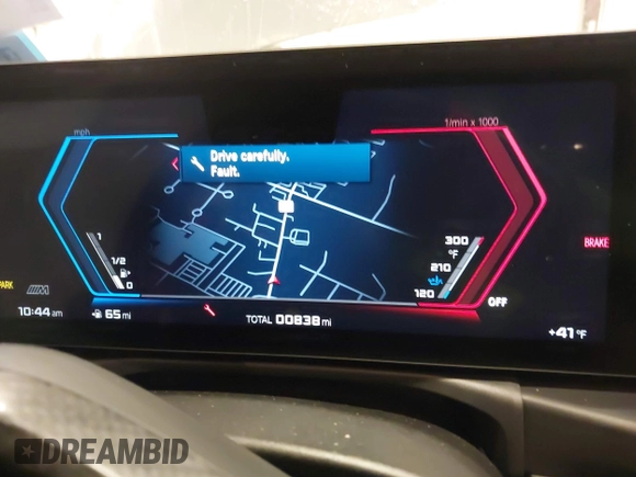 2025 BMW M4 Competition xDrive z VIN WBS33HK05SCT86800, wystawiony jako IAAI lot #41265093 z przebiegiem 838 mil mil oraz . Historia ofert i sprzedaży dostępna na DreamBid. Obrazek 7.