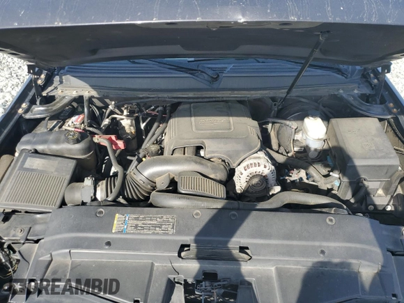 2010 Chevrolet Suburban LT with VIN 1GNUCJE03AR196074, listed as a Copart auction lot 53870425 with 265,793 mi miles and Salvage Title. Bid and sale history available at DreamBid. Image 12.