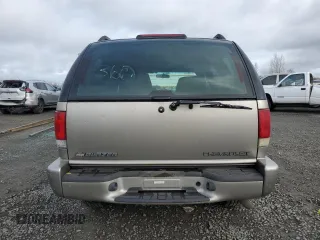 2003 Chevrolet Blazer LS z VIN 1GNDT13X23K120941, wystawiony jako Copart lot #47220845 z przebiegiem 100 245 mil mil oraz Szkoda całkowita • Salvage title. Historia ofert i sprzedaży dostępna na DreamBid. Obrazek 6.