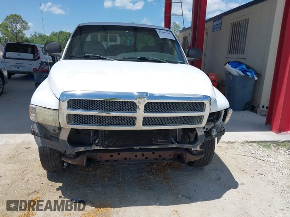 2001 Dodge 1500 z VIN 3B7HC13Y01G247551, wystawiony jako IAAI lot #42307988 z przebiegiem 192 865 mil mil oraz . Historia ofert i sprzedaży dostępna na DreamBid. Obrazek 6.