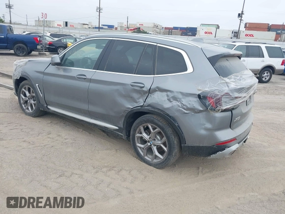 2024 BMW X3 sDrive30i z VIN 5UX43DP02R9U43683, wystawiony jako IAAI lot #41934613 z przebiegiem 2 130 mil mil oraz . Historia ofert i sprzedaży dostępna na DreamBid. Obrazek 3.