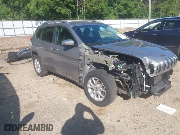 2016 Jeep Cherokee Latitude with VIN 1C4PJLCB7GW351506, listed as a IAAI auction lot 42264579 with 71,021 mi miles and . Bid and sale history available at DreamBid. Image 1.