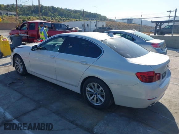 2014 BMW 5 Series 528i with VIN WBA5A5C5XED509484, listed as a IAAI auction lot 42607996 with 114,172 mi miles and . Bid and sale history available at DreamBid. Image 3.