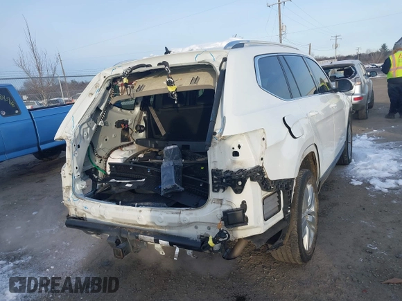2018 Volkswagen Atlas SEL Premium z VIN 1V2NR2CA5JC503176, wystawiony jako IAAI lot #41294344 z przebiegiem 97 699 mil mil oraz . Historia ofert i sprzedaży dostępna na DreamBid. Obrazek 6.