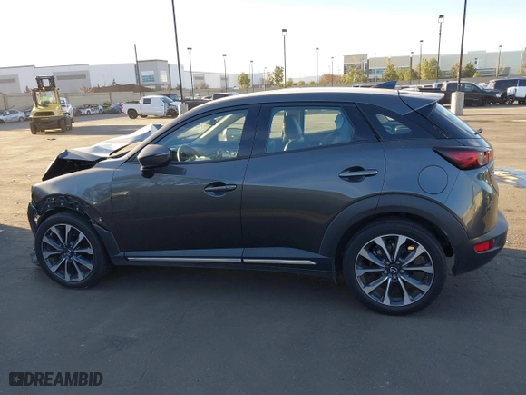 2019 Mazda CX-3 Grand Touring with VIN JM1DKDD71K1445905, listed as a IAAI auction lot 41674243 with 64,949 mi miles. Bid and sale history available at carsss.com. Image 15.
