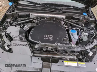 2014 Audi Q5 Premium Plus with VIN WA1CMAFP3EA095354, listed as a Copart auction lot 82421174 with 146,500 mi miles and Salvage title. Bid and sale history available at DreamBid. Image 11.