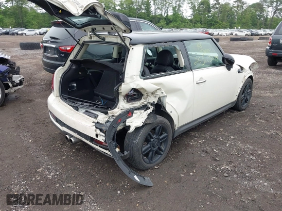 2013 MINI Hardtop S with VIN WMWSV3C51DT480022, listed as a IAAI auction lot 42398793 with Not provided miles and . Bid and sale history available at DreamBid. Image 4.