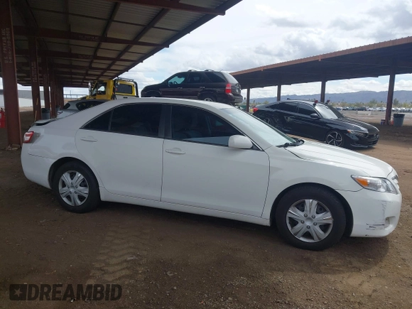 2011 Toyota Camry LE with VIN 4T1BF3EK2BU674189, listed as a IAAI auction lot 41807932 with 185,859 mi miles. Bid and sale history available at carsss.com. Image 13.