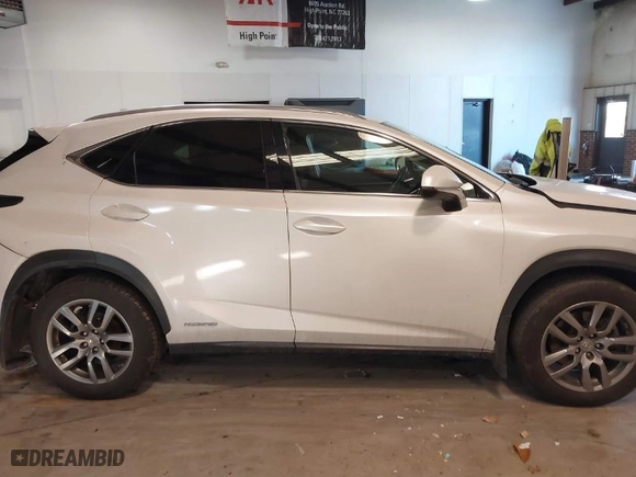 2015 Lexus NX 300h with VIN JTJBJRBZ6F2020771, listed as a IAAI auction lot 41375403 with 147083 miles. Bid and sale history available at carsss.com. Image 13.
