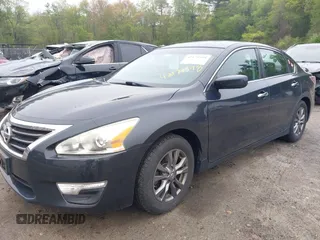2015 Nissan Altima 2.5 z VIN 1N4AL3AP8FC249054, wystawiony jako IAAI lot #42179598 z przebiegiem 114 497 mil mil oraz . Historia ofert i sprzedaży dostępna na DreamBid. Obrazek 2.