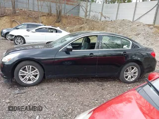 2013 Infiniti G37 x with VIN JN1CV6AR4DM751067, listed as a IAAI auction lot 42155084 with 101,640 mi miles. Bid and sale history available at carsss.com. Image 14.