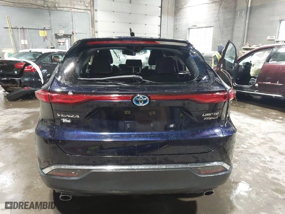 2021 Toyota Venza LE with VIN JTEAAAAH8MJ024523, listed as a IAAI auction lot 41456027 with NaN miles. Bid and sale history available at carsss.com. Image 16.