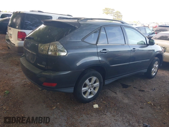 2004 Lexus RX 330 with VIN JTJHA31U340043642, listed as a IAAI auction lot 42058936 with 284,328 mi miles. Bid and sale history available at carsss.com. Image 4.