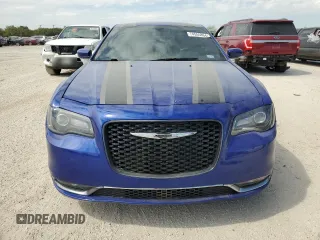 2018 Chrysler 300 S with VIN 2C3CCAGG4JH250324, listed as a Copart auction lot 74555864 with 129,650 mi miles and Salvage Title. Bid and sale history available at DreamBid. Image 5.