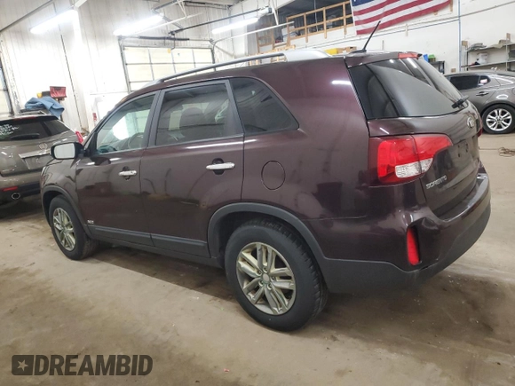 2015 Kia Sorento LX with VIN 5XYKTDA74FG633879, listed as a Copart auction lot 54221455 with 181,577 mi miles and Clean Title. Bid and sale history available at carsss.com. Image 2.