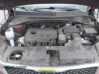 2018 Kia Sorento LX with VIN 5XYPG4A34JG347093, listed as a IAAI auction lot 41809115 with 106,494 mi miles. Bid and sale history available at carsss.com. Image 10.