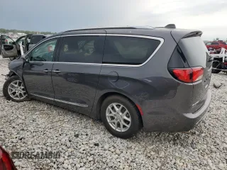 2020 Chrysler Pacifica Touring L z VIN 2C4RC1BG0LR137402, wystawiony jako Copart lot #58410145 z przebiegiem 52 050 mil mil oraz Nie do naprawy • Non repairable. Historia ofert i sprzedaży dostępna na DreamBid. Obrazek 2.