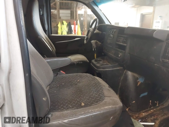 2011 Chevrolet Express Cargo с VIN 1GCWGFCA0B1133724, выставлен на аукционе IAAI как лот 42669174 с пробегом 314 056 миль миль и . История ставок и продаж доступна на DreamBid. Изображение 5.