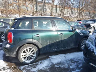 2013 MINI Cooper Countryman with VIN WMWZB3C53DWM08700, listed as a IAAI auction lot 41402093 with 71,109 mi miles. Bid and sale history available at carsss.com. Image 14.