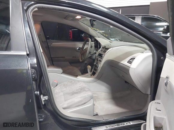 2009 Chevrolet Malibu LS w/1FL with VIN 1G1ZG57B59F259576, listed as a IAAI auction lot 41807844 with 195,200 mi miles. Bid and sale history available at carsss.com. Image 5.