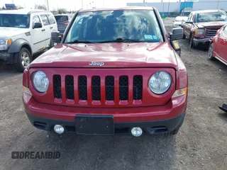 2014 Jeep Patriot Latitude with VIN 1C4NJRFB4ED897890, listed as a IAAI auction lot 41978399 with 76,688 mi miles. Bid and sale history available at carsss.com. Image 12.