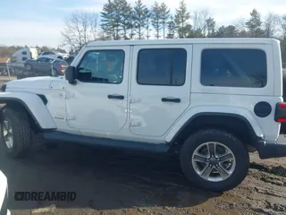 2021 Jeep Wrangler Unlimited Sahara with VIN 1C4HJXEG9MW532302, listed as a IAAI auction lot 41646755 with 32,893 mi miles and . Bid and sale history available at DreamBid. Image 15.