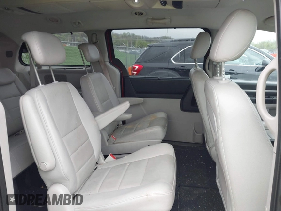 2008 Dodge Grand Caravan SXT with VIN 1D8HN54P08B139331, listed as a IAAI auction lot 41943352 with 222,894 mi miles and . Bid and sale history available at DreamBid. Image 8.