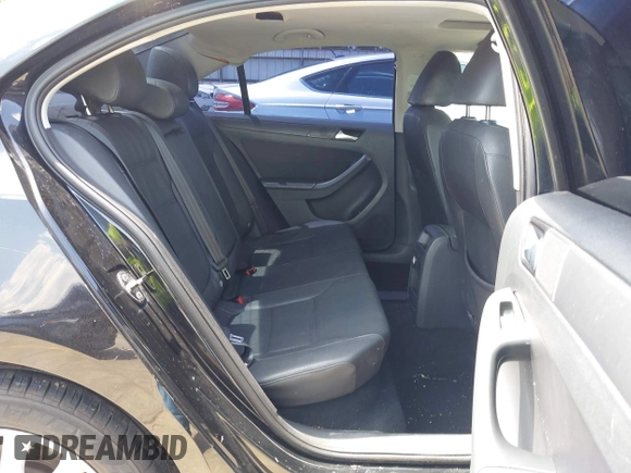 2012 Volkswagen Jetta SE with VIN 3VWDP7AJ6CM391733, listed as a IAAI auction lot 42732512 with 158,183 mi miles and . Bid and sale history available at DreamBid. Image 8.