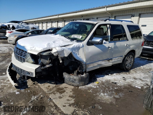 2008 Lincoln Navigator z VIN 5LMFU28548LJ01183, wystawiony jako Copart lot #46277525 z przebiegiem 204 331 mil mil oraz Szkoda całkowita • Salvage title. Historia ofert i sprzedaży dostępna na DreamBid. Obrazek 1.
