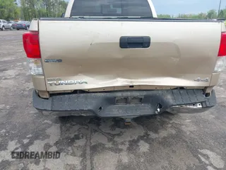 2010 Toyota Tundra 4WD Truck with VIN 5TFUM5F11AX009656, listed as a IAAI auction lot 41966776 with 156,219 mi miles. Bid and sale history available at carsss.com. Image 6.
