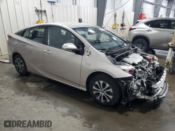 2020 Toyota Prius LE with VIN JTDKARFP2L3134042, listed as a Copart auction lot 54180165 with 66,854 mi miles and Salvage Title. Bid and sale history available at DreamBid. Image 4.