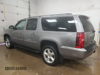 2008 Chevrolet Suburban Commercial with VIN 1GNFK163X8J216401, listed as a Copart auction lot 43601245 with 207,303 mi miles and Clean Title. Bid and sale history available at carsss.com. Image 2.