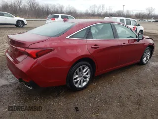 2022 Toyota Avalon XLE z VIN 4T1JZ1FB4NU080651, wystawiony jako Copart lot #41623513 z przebiegiem 17 194 mil mil oraz . Historia ofert i sprzedaży dostępna na DreamBid. Obrazek 3.