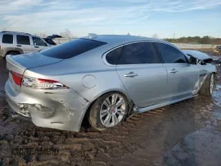 2016 Jaguar XF 35t Premium with VIN SAJBD4BVXGCY14583, listed as a Copart auction lot 41823935 with 74,672 mi miles and Salvage Title. Bid and sale history available at carsss.com. Image 3.