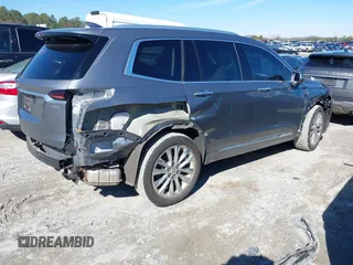 2020 Cadillac XT6 FWD Premium Luxury with VIN 1GYKPCRS3LZ137194, listed as a IAAI auction lot 41569297 with 61,966 mi miles. Bid and sale history available at carsss.com. Image 4.