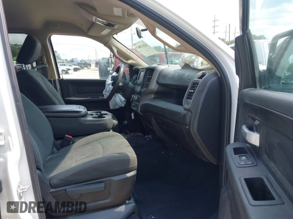 2019 Ram 2500 Tradesman with VIN 3C6UR5CJ4KG670813, listed as a IAAI auction lot 42412667 with 149,503 mi miles and . Bid and sale history available at DreamBid. Image 5.